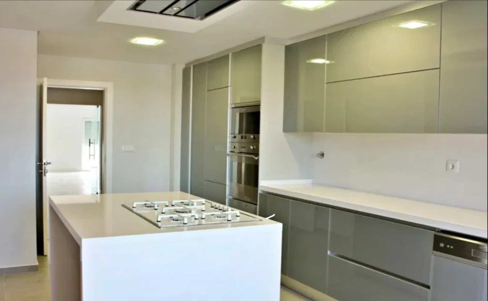 Cozinha Apartamento de luxo T3 em Carcavelos